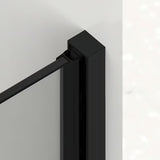Drsno tuš vrata SAT Xmotion 110 cm v črni barvi s prozornim steklom v brezokvirni izvedbi.