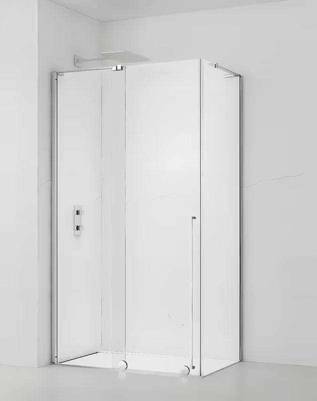 Tuš kabina SAT Walk-In Xmotion 100x80 cm v sijajnem kromu s prozornim steklom in drsnimi vrati.