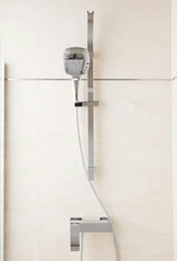 Tuš set SIKO Chrome s ručnim tušem s dvije funkcije i dva držača tuši.