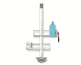 Tuš polica Simplehuman Shower caddy iz nerjavnih materialov z nastavljivimi policami in priseski pro za stabilno pritrditev.