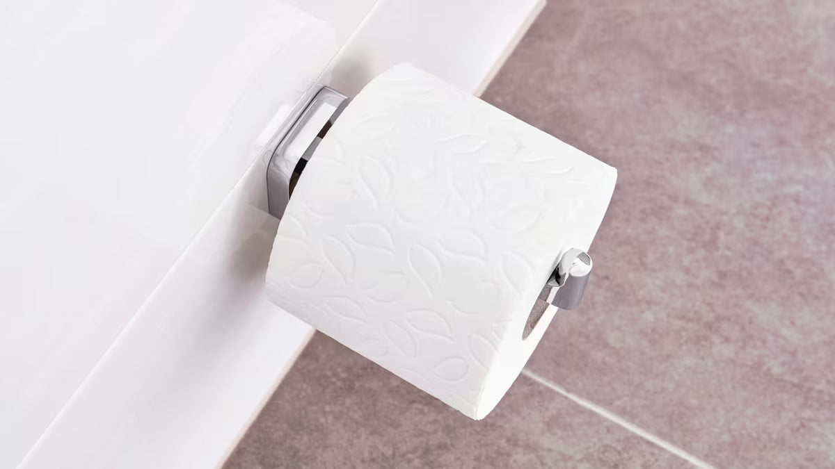 Kromiran držalo za toaletni papir Tesa Elegaant z montažo brez vrtanja in sijajno površino