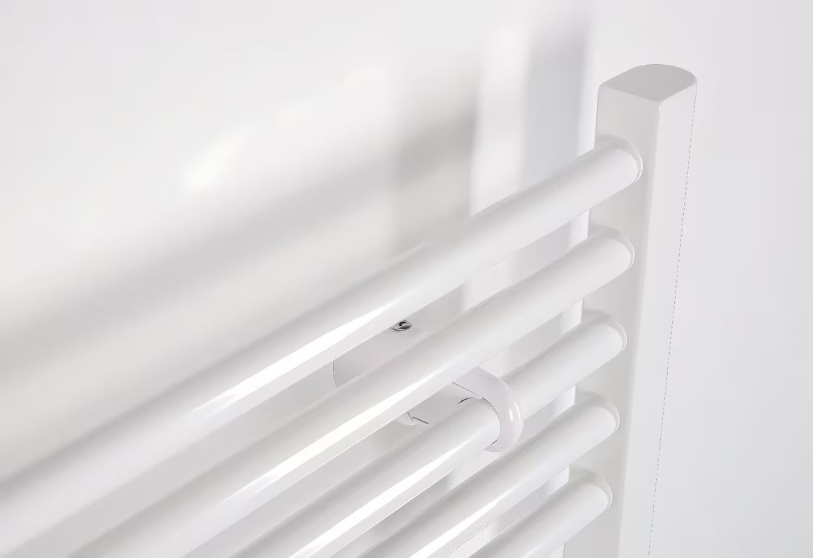 Bel kombiniran cevni radiator Thermal Trend KD 168x45 cm, primeren za kopalnico in hodnik.