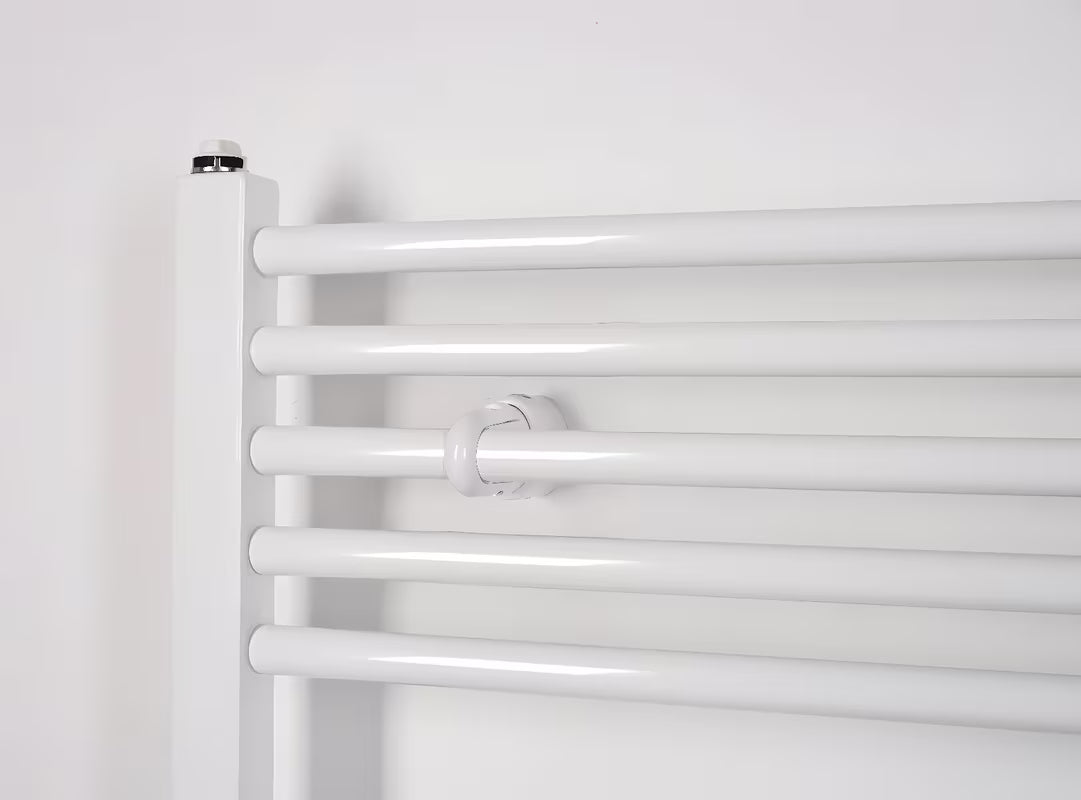 Bel kombiniran cevni radiator Thermal Trend KD dimenzije 45x96 cm.