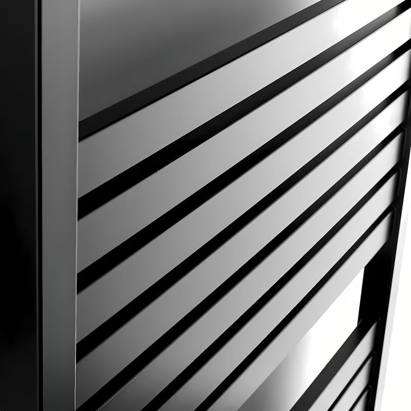 Črn kombiniran radiator Thermal Trend KH 133x45 cm primeren pro za toplovodno in kombinirano ogrevanje.