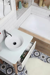 Beli umivalnik na ploščo Triomini Slim 40x40 cm iz tankostenske keramike z nežno valovitimi robovi