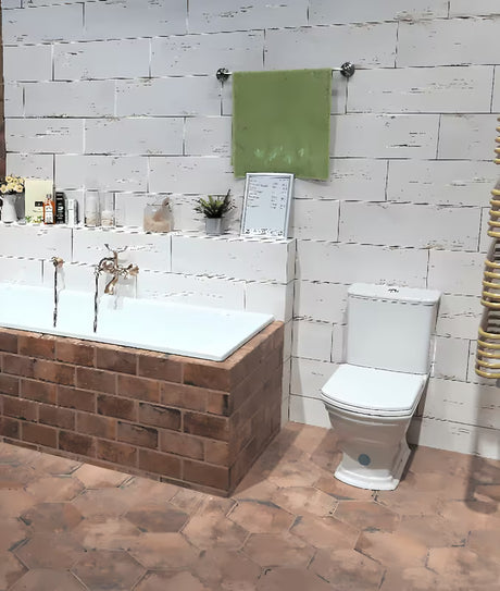 Bijeli keramički vodokotlić ke kombi WC školjka Vitra Ricordi s donjim punjenjem