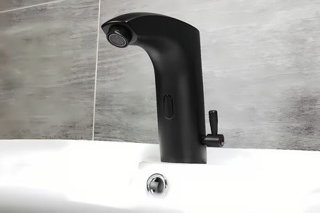 Crna beskontaktna armatura za umivalnik Weltservis Donner AutoFlow 02 s infracrvenim senzorom i ručicom pro za podešavanje temperature.